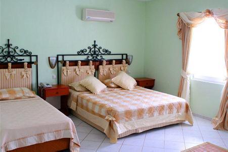 Aile Odası, Kara Manzaralı