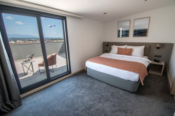 Teras Oda, Şehir Manzaralı (Teraslı)