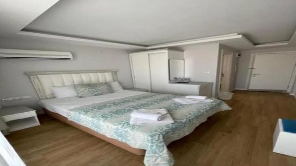 Bahçe Katı Oda, Bahçe Manzaralı