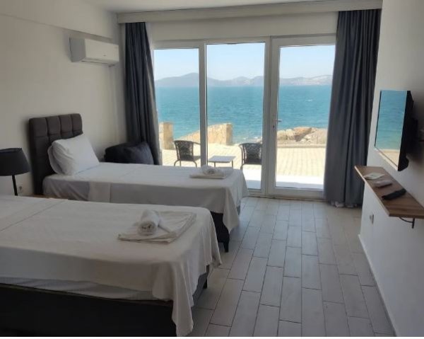 Standart Twin Deniz Manzaralı Oda