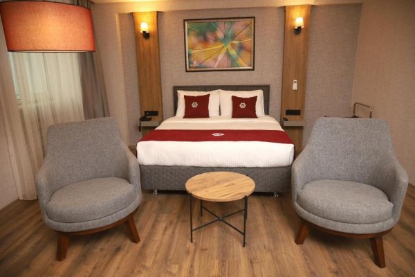 Deluxe Room (Jacuzzi)