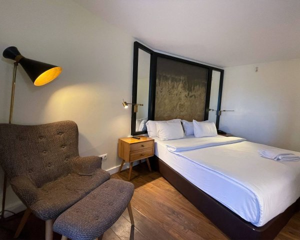 Dubleks Oda, Şehir Manzaralı