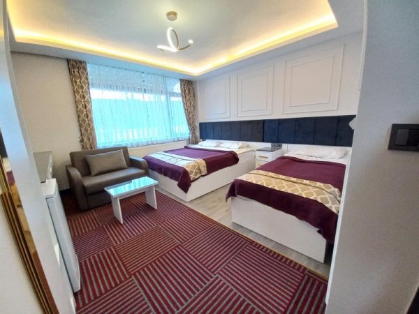 Aile Suit Odası, Şehir Manzaralı