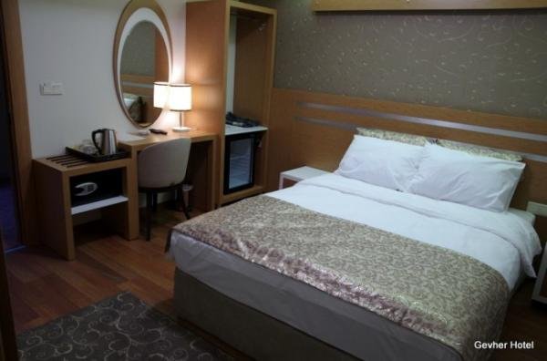 Family Room, City View