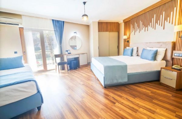 Standart Oda, Nehir Manzaralı (3 Kişilik)