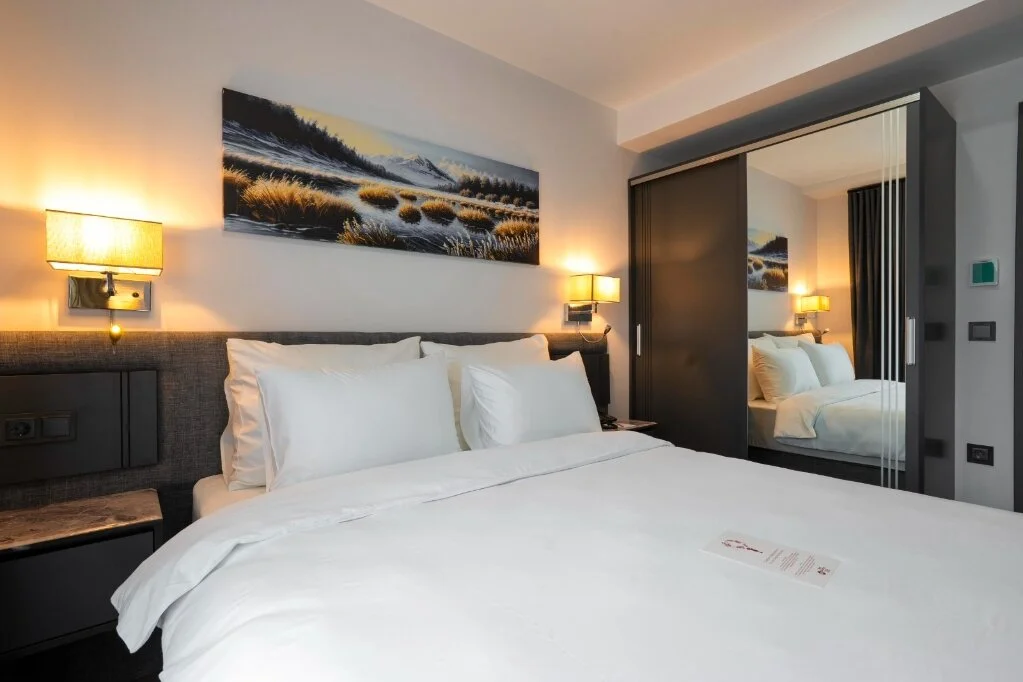 Suit Oda, Deniz Manzaralı