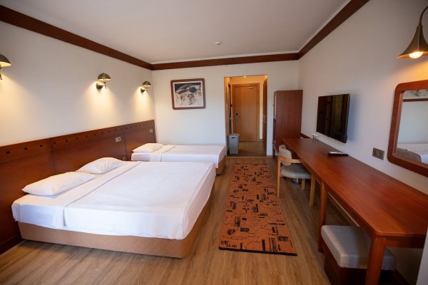 Ana Bina Superior Oda