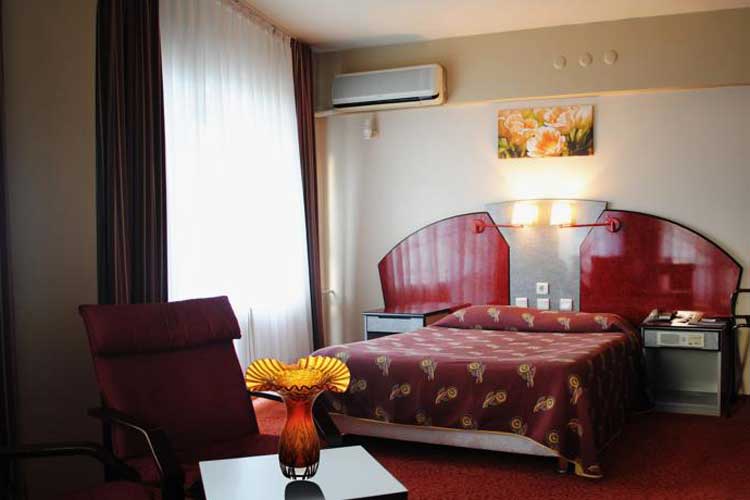 Standart Oda, Bahçe Manzaralı