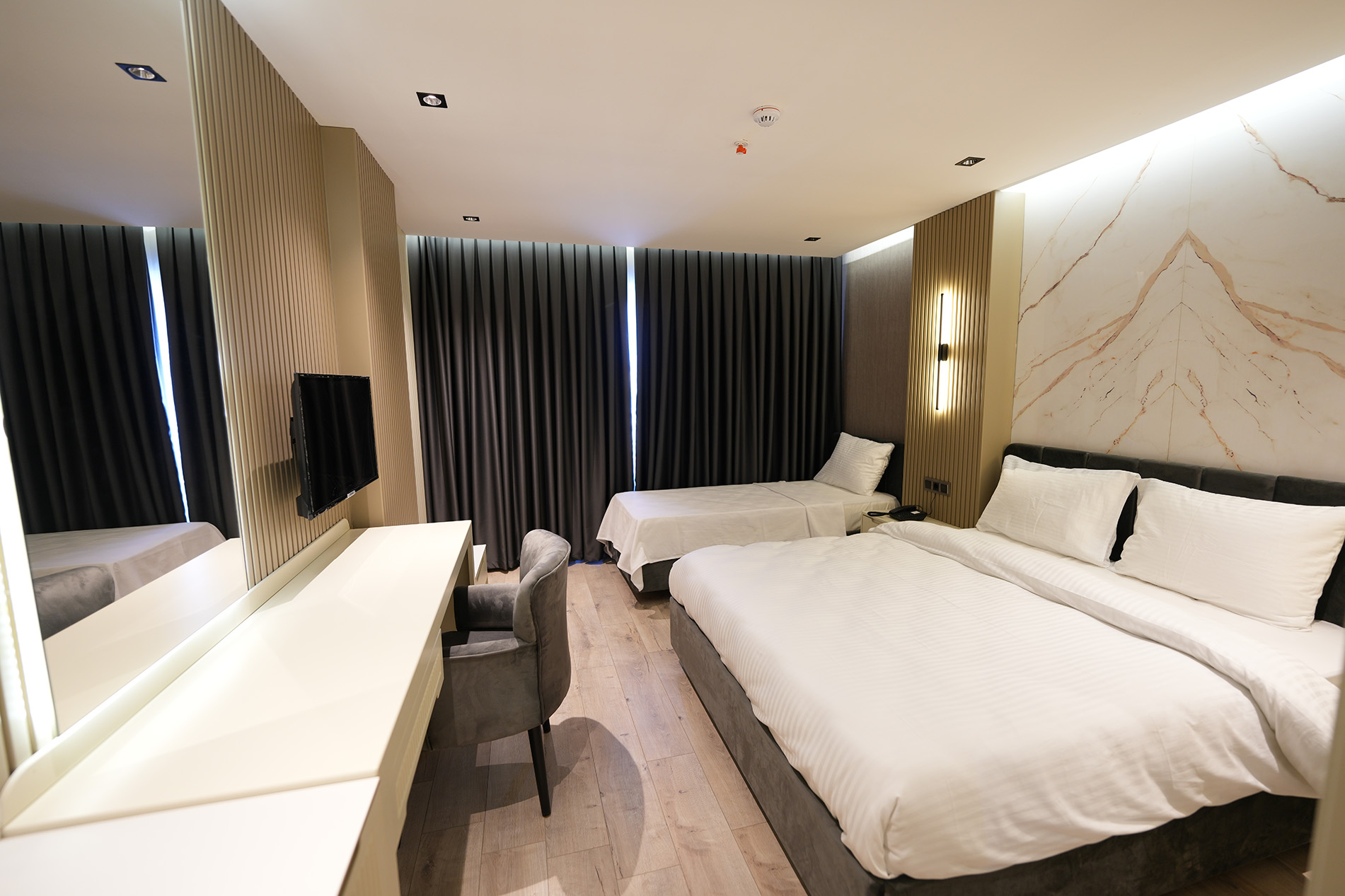 Iki Ayrı Yataklı Oda