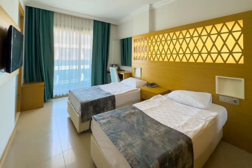 Deluxe Plus 3 Kişilik Deniz Manzaralı